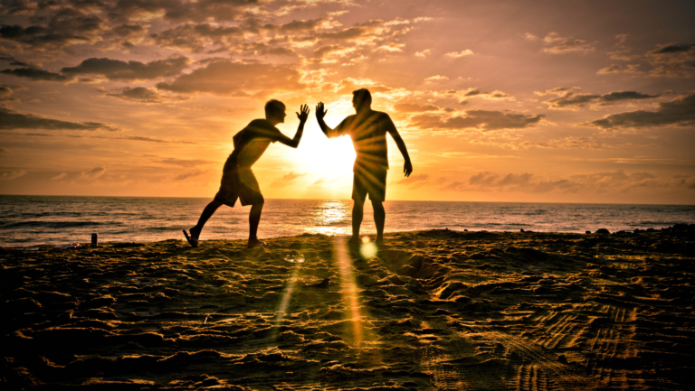 Make Friendship With The People Who Always Say No Problem