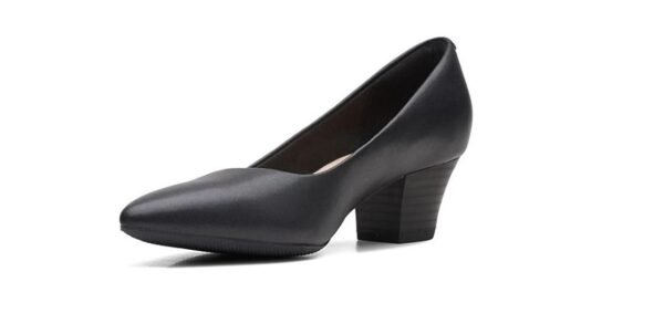 Clarks Women's Teresa Step Pump - Image 2