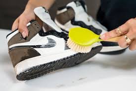 How To Clean New Balance Shoes