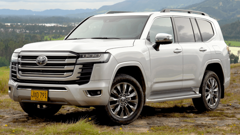 Toyota Land Cruiser.